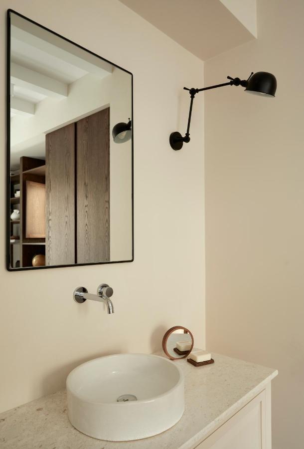 The Storyteller Boutique House Hotel กาลัมปากา ภายนอก รูปภาพ