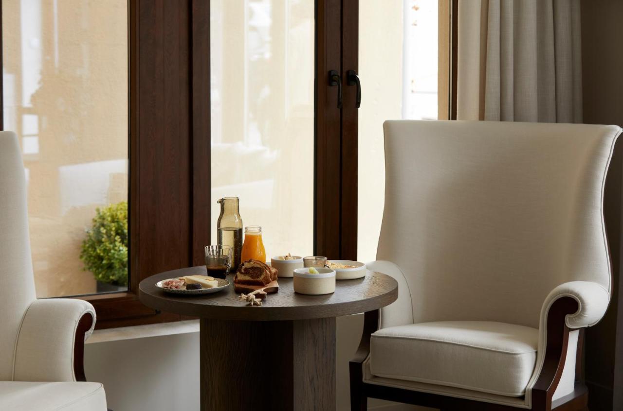 The Storyteller Boutique House Hotel กาลัมปากา ภายนอก รูปภาพ