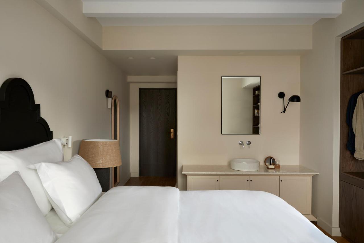 The Storyteller Boutique House Hotel กาลัมปากา ภายนอก รูปภาพ